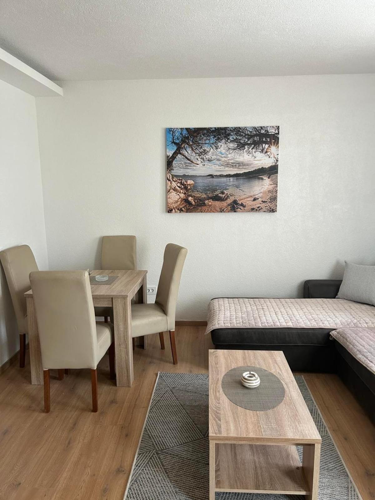 Apartment Apartman Tanja Budva